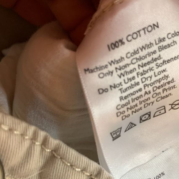 Eddie Bauer Blakely Light Tan Shorts - Picture 7 of 10